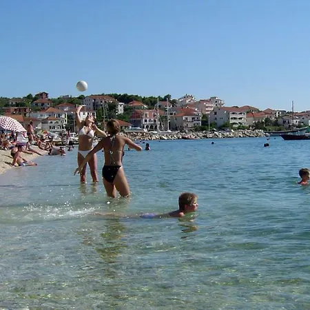 Uno Trogir