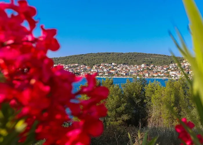 Uno Trogir