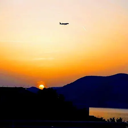 Uno * Trogir